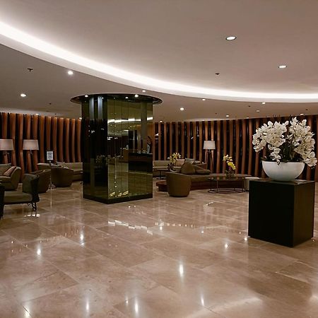 Home Away From Home Manila Exterior foto