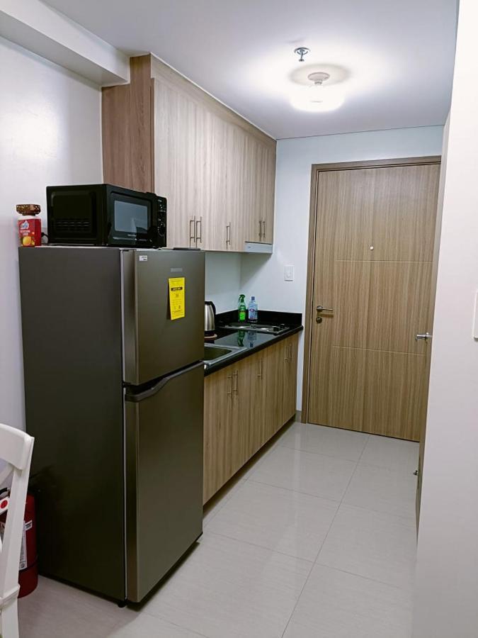 Home Away From Home Manila Exterior foto